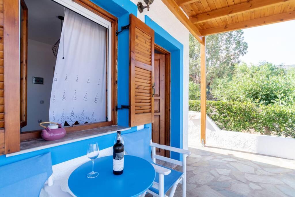 Georgia'S Studio Zekros Exterior photo